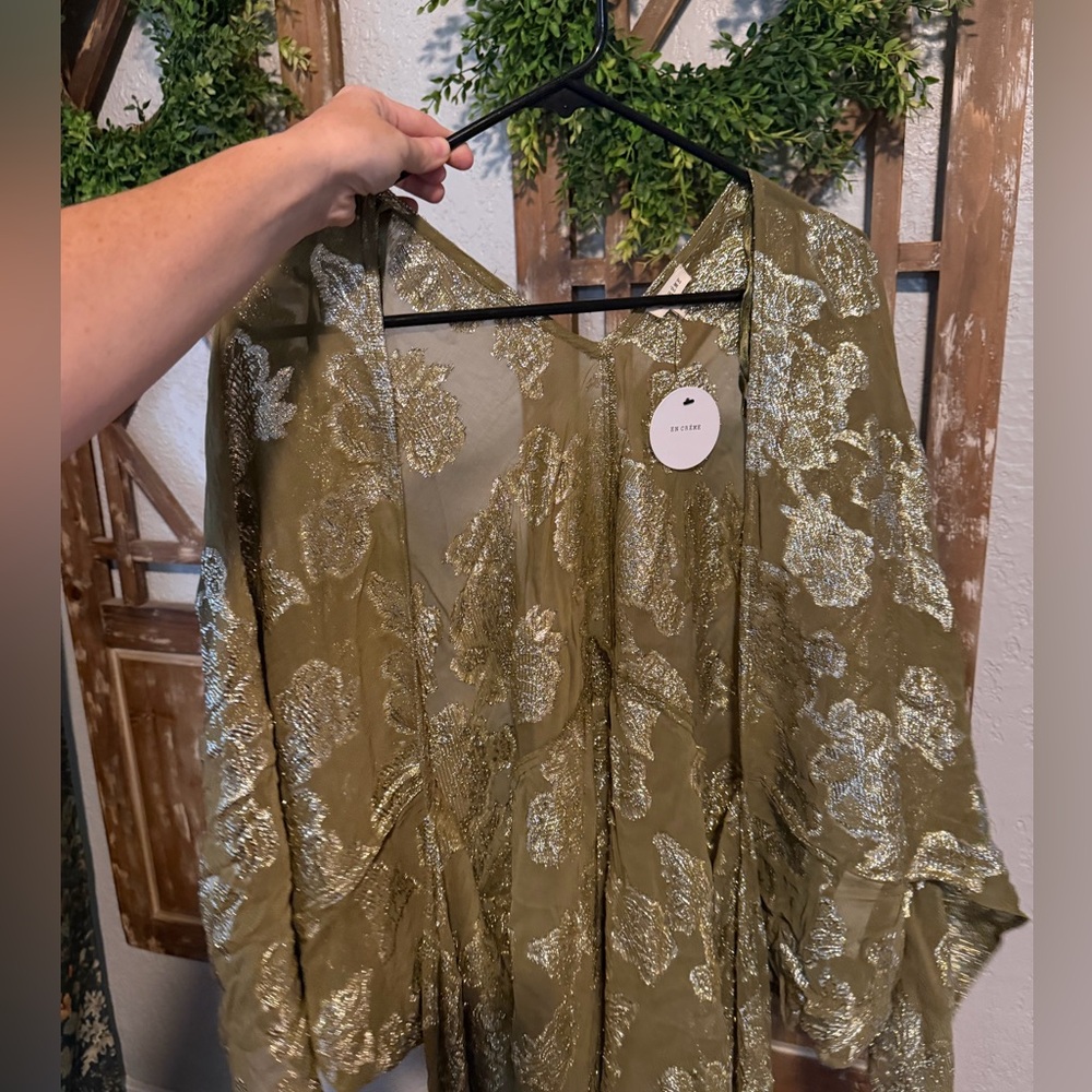 Sparkle and shine green and gold camono size small